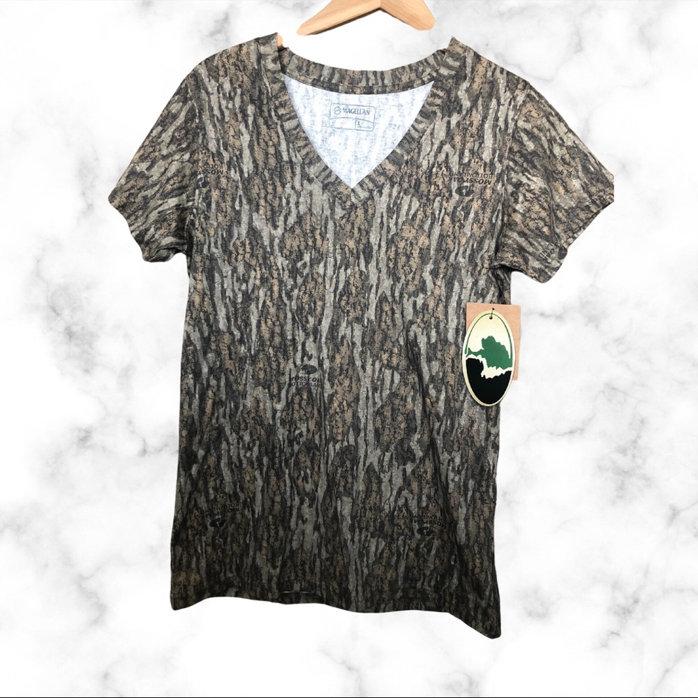NWT mossy oak camo shirt